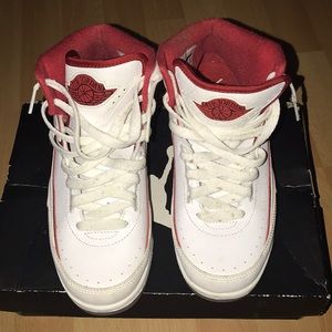 Jordan 2s